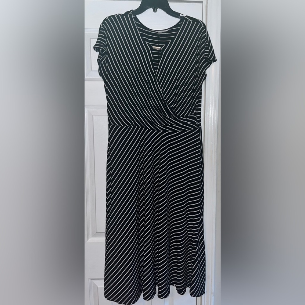 Sandra Darren Dress, Black & White, Size Large